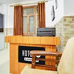 Super Hotel O Jankipuram Vikas Nagar
