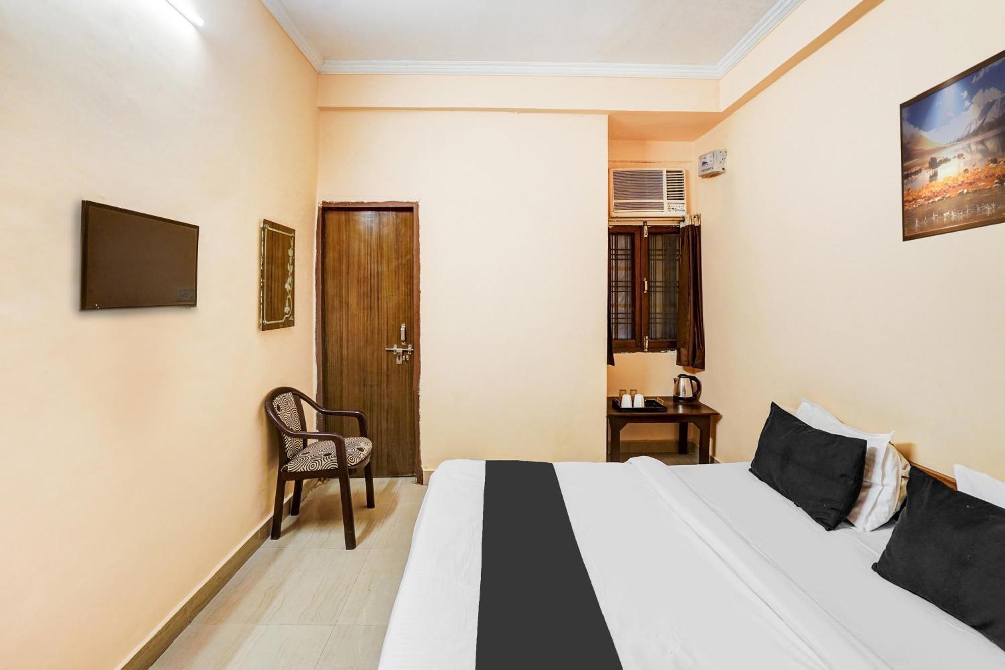 Hotel Super O Jankipuram Vikas Nagar