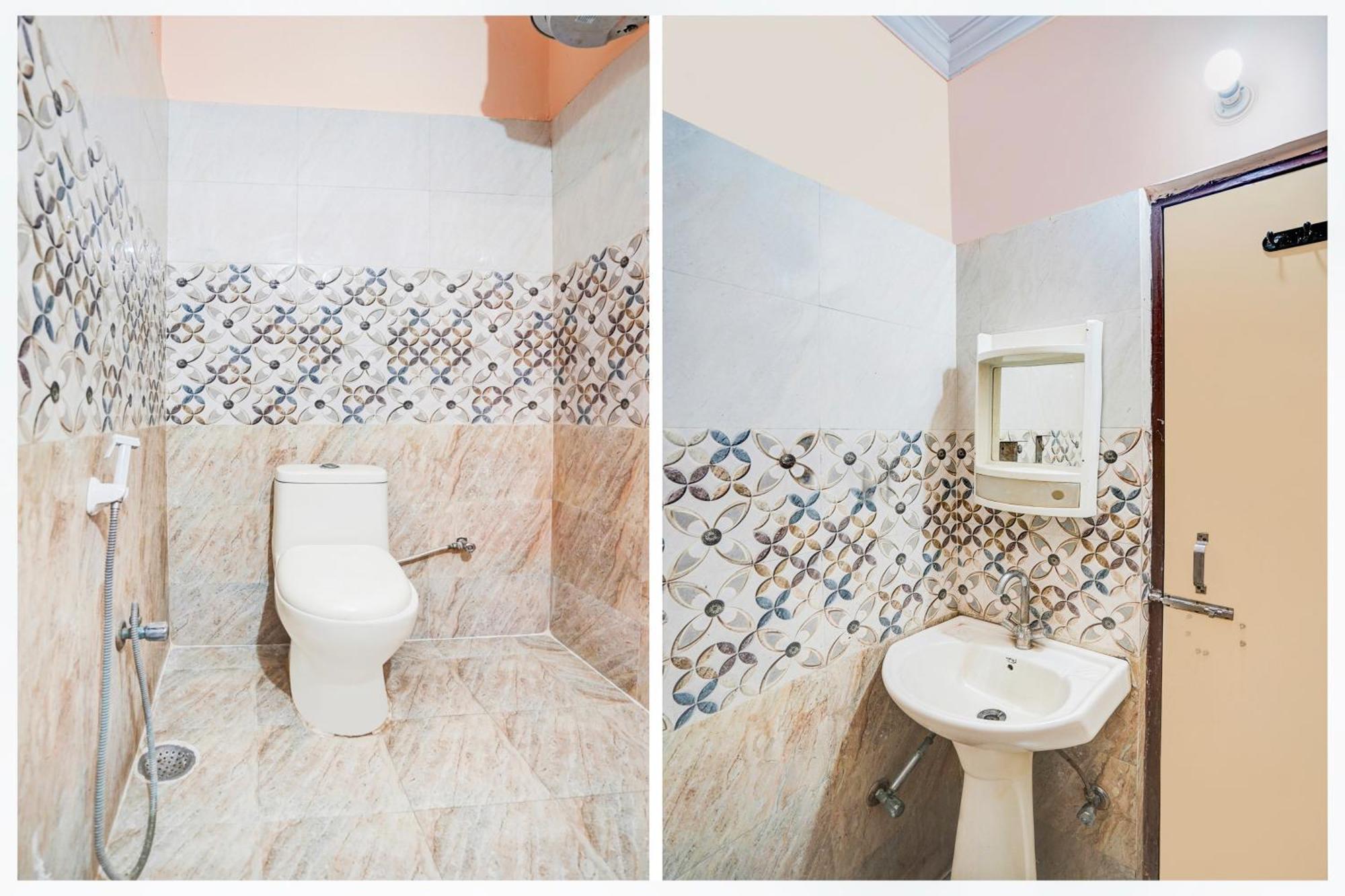 Super O Jankipuram Vikas Nagar Hotel