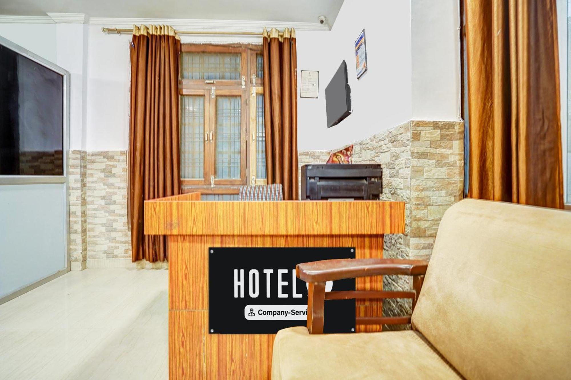 Super O Jankipuram Vikas Nagar Hotel